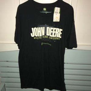 NWT John Deere t-shirt